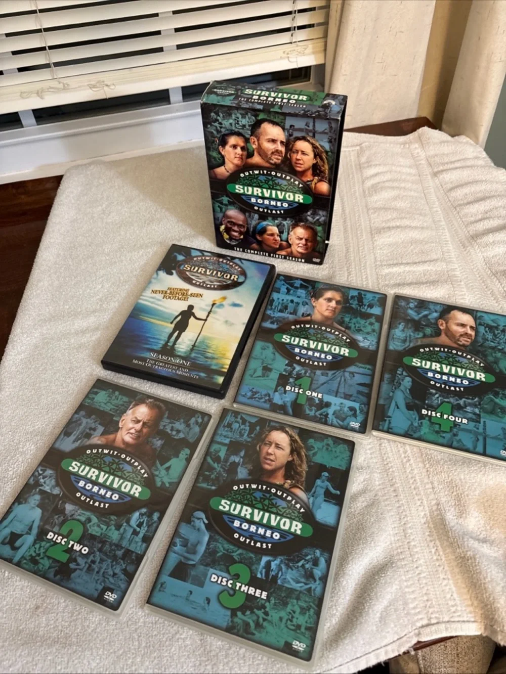 Survivor: Borneo DVD - complete first season gift set